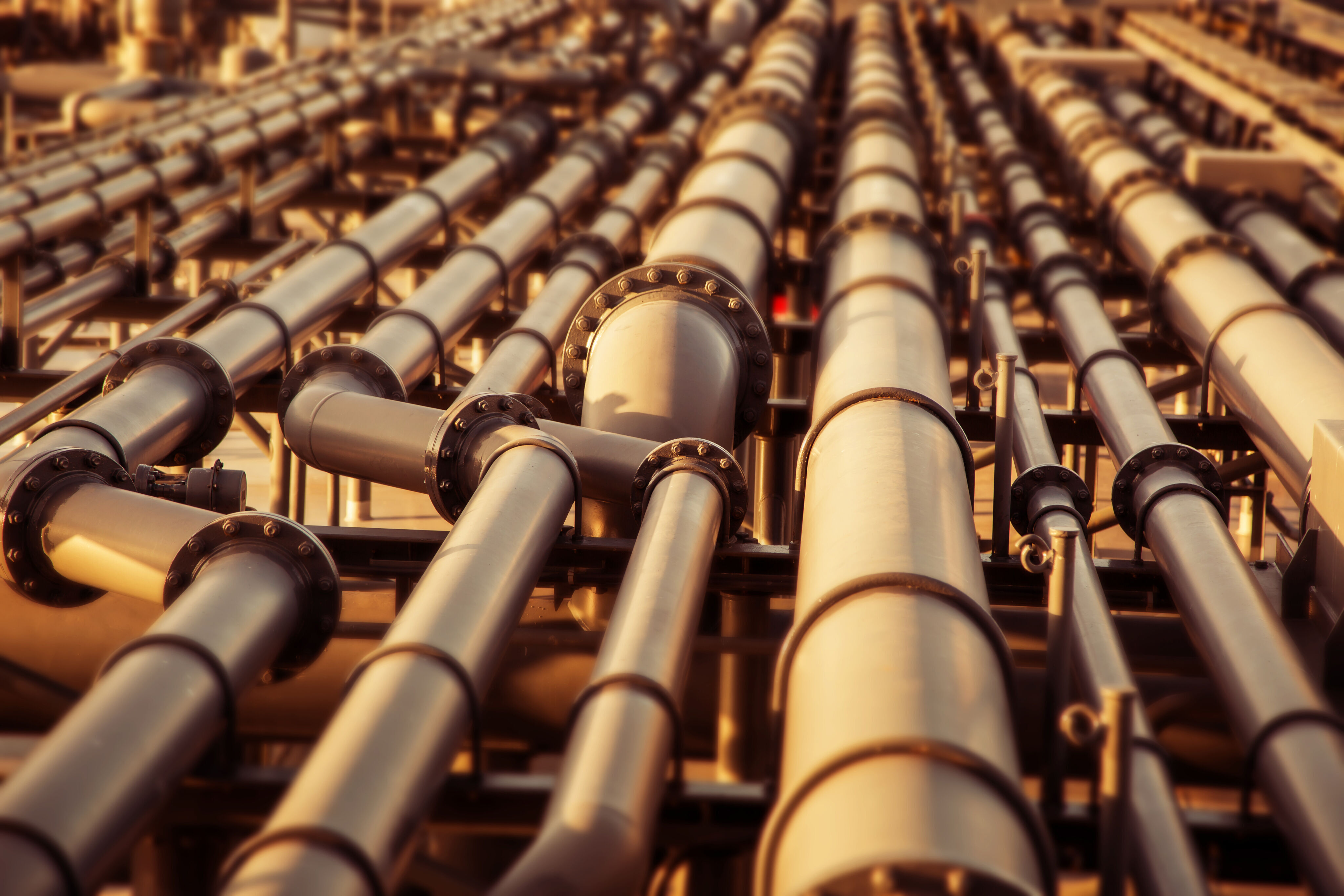 Multiple pipes of different sizes.